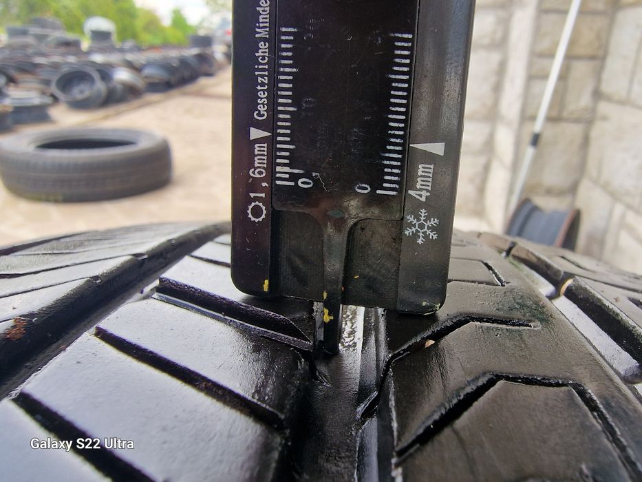 255 65 19 Continental Dot 22 Cross Contact RX 114V M+S 4броя Замъка Ям