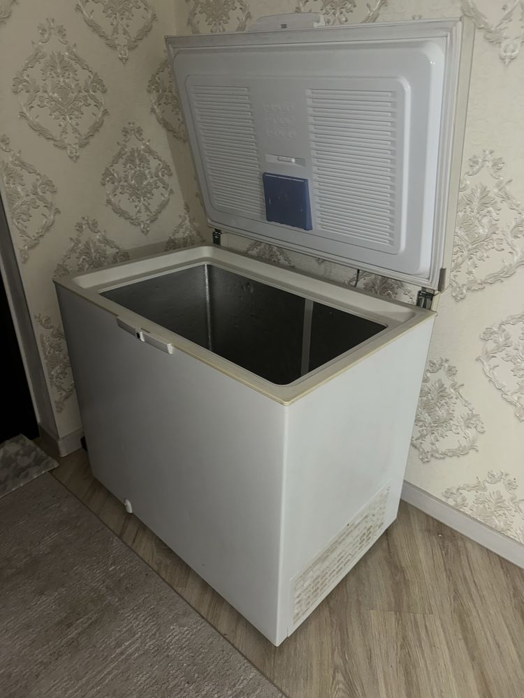 Морозильник не рабочий