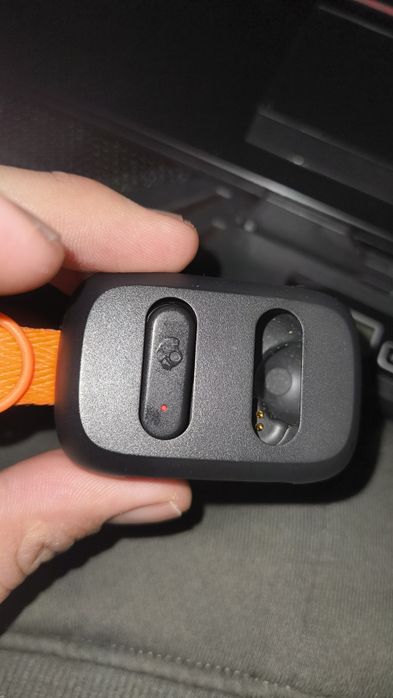 Căsca și carcasa Skullcandy