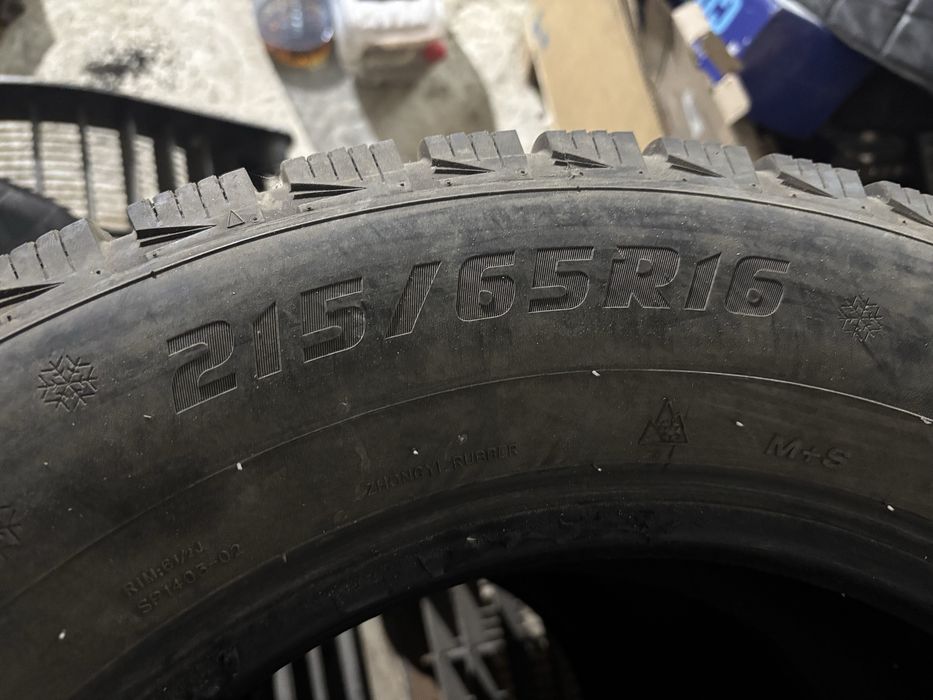 Продам зимнюю резина R16