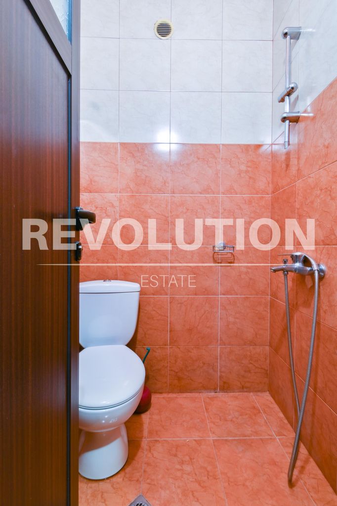 Дава се под наем Етаж от къща в София, Толстой - 82 кв.м за 500 € - Снимка #8