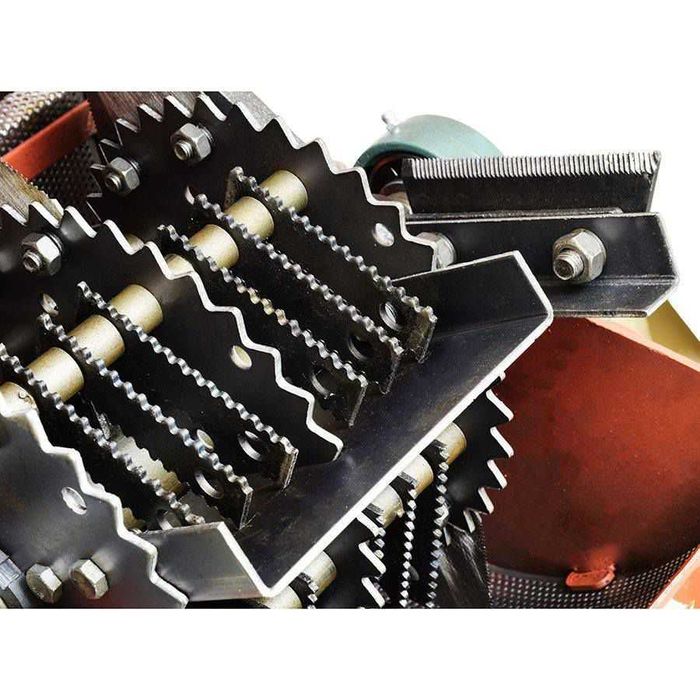 Tocator furaje 400-24 motor benzina NOU Garanție 24 luni