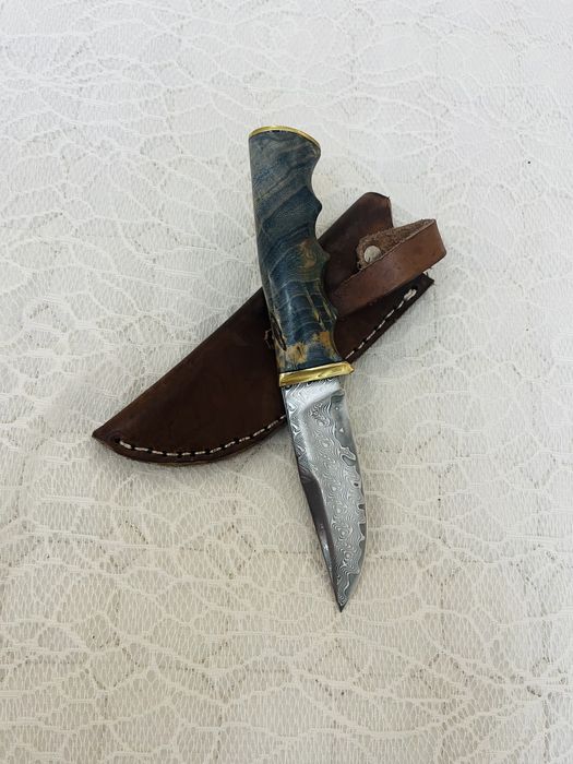 Ръчно изработени ножове N690co дамаска и други