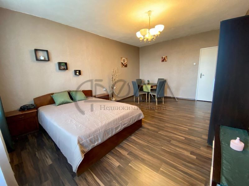 Продава се Едностаен апартамент в София, Захарна фабрика - 43 кв.м за 2210 €/кв.м - Снимка #1