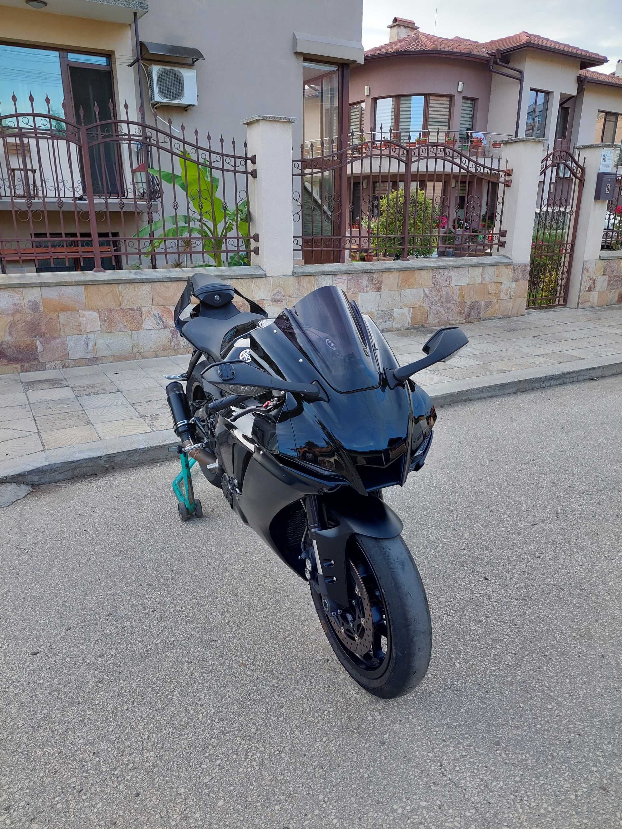 Yamaha Yzf R1 2021
