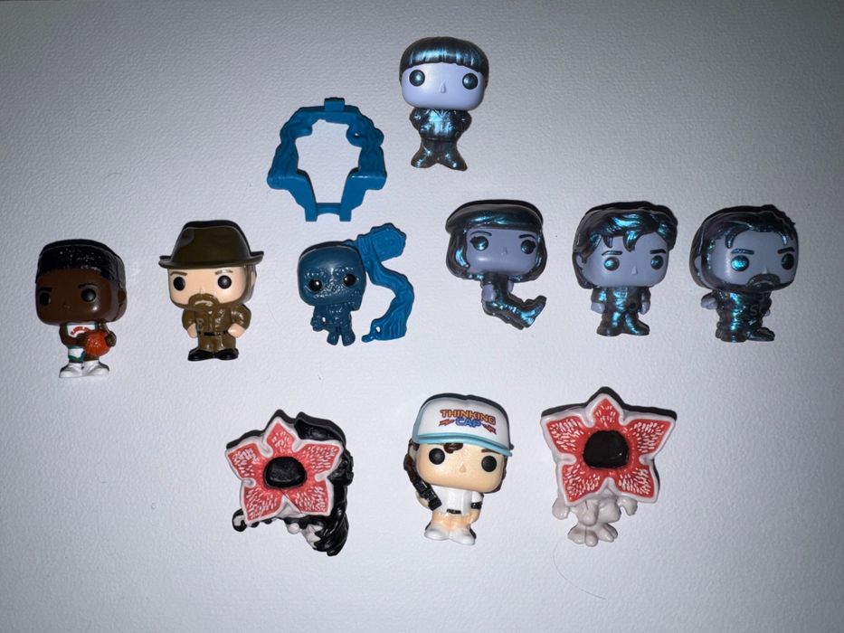 Stranger Things Kinder Joy