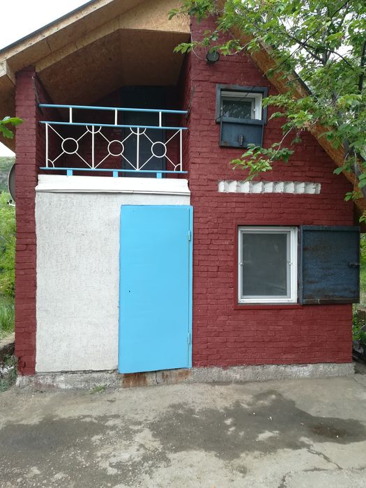 Продам дачу в районе 22 км на берегу Ульбы