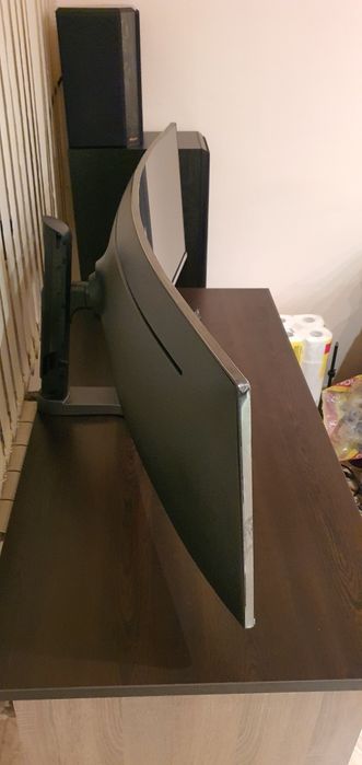 Samsung 49" ( C49HG90DMU) монитор за компютър