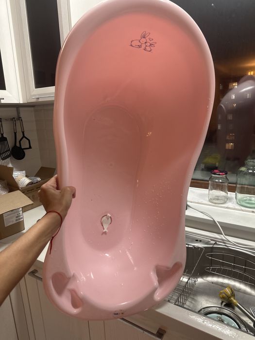 Отдам бесплатно ванночку детскую