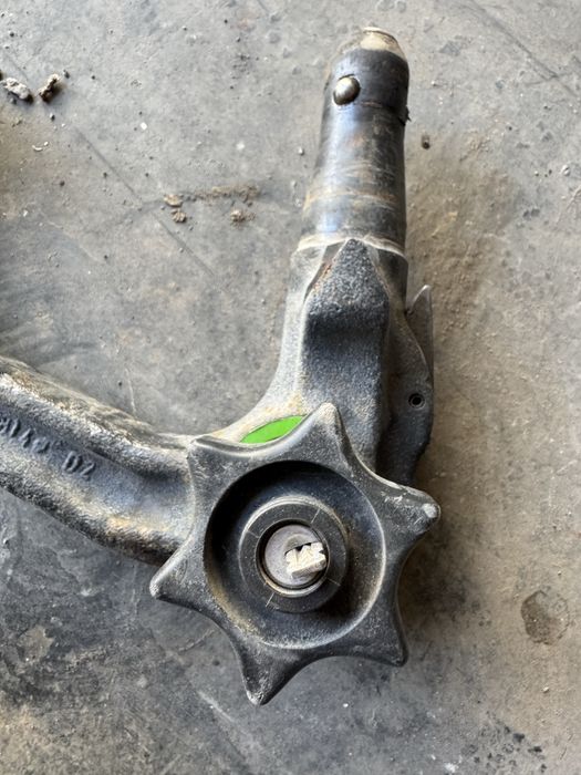 Фаркоп бмв е34 оригинал с ключом