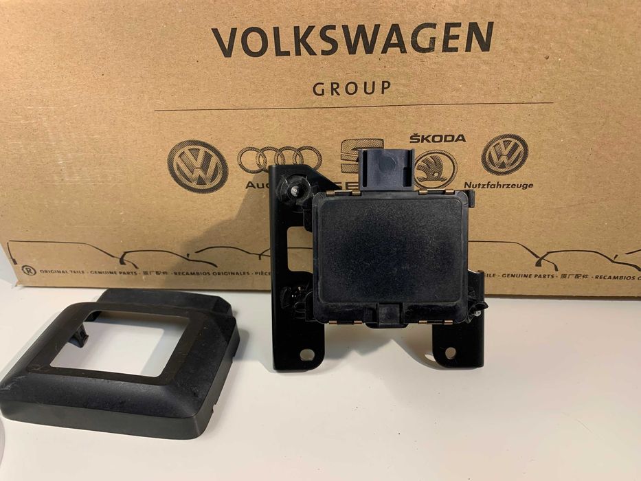 Distronic senzor radar Golf 7 Audi A3 Skoda Seat cod 5Q0907561N