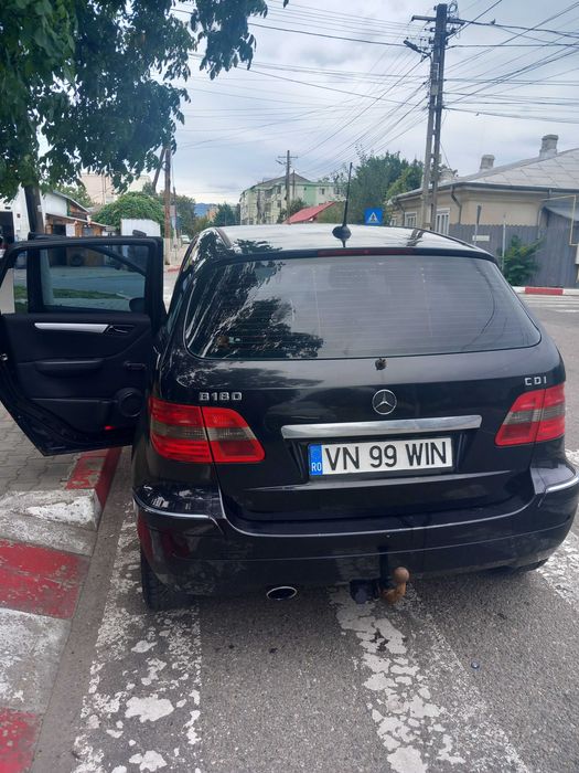 Autoturism Mercedes-Benz 180 CDI