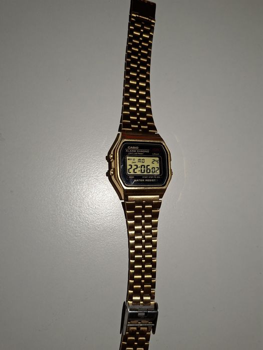 Ceas Casio Auriu