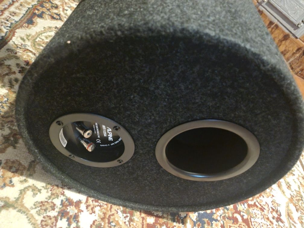 Pachet alpine stație + subwoofer