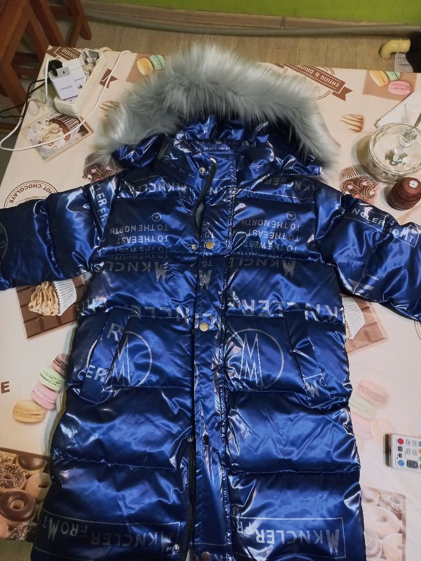 Продам куртку зима