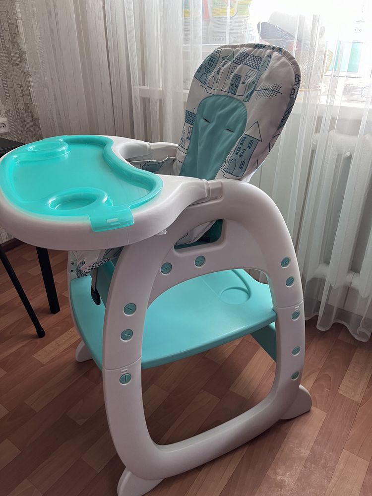 Продам стульчик трансформер для кормления