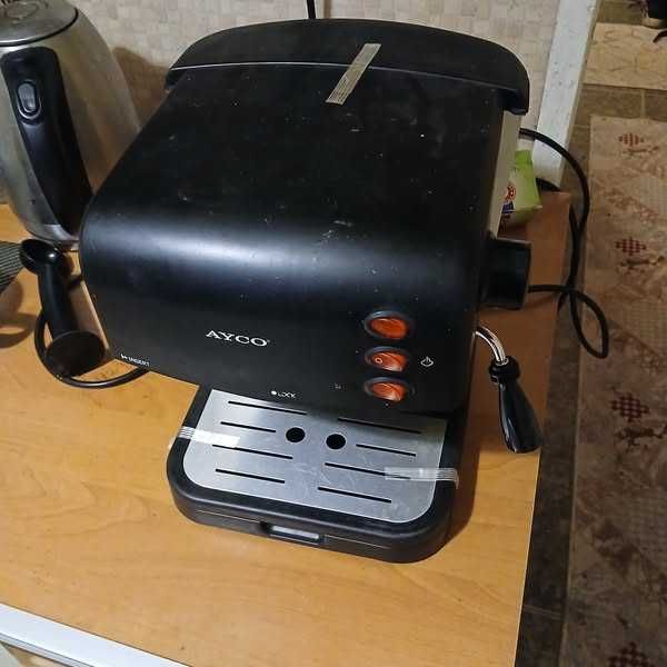 Продавам кафемашина