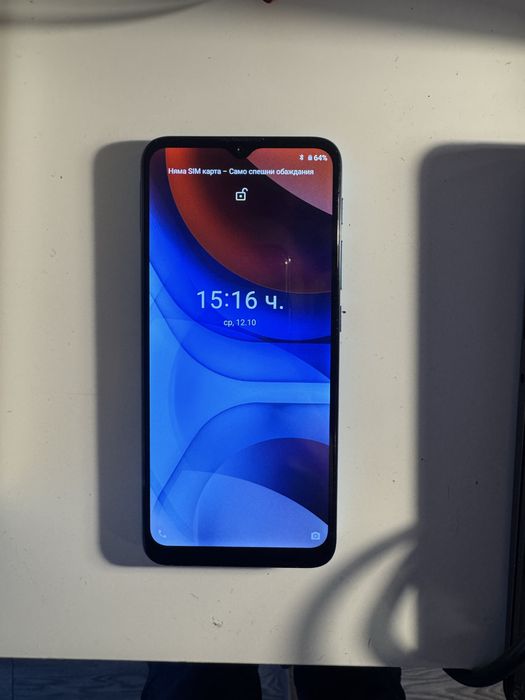 Телефон Motorola E7