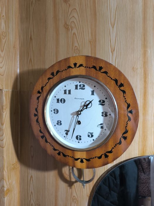Настенные часы Янтарь с заводом