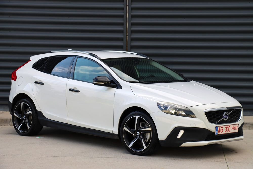 Volvo V40 Cross Country, 1.6 Hdi, Garanție 12 Luni