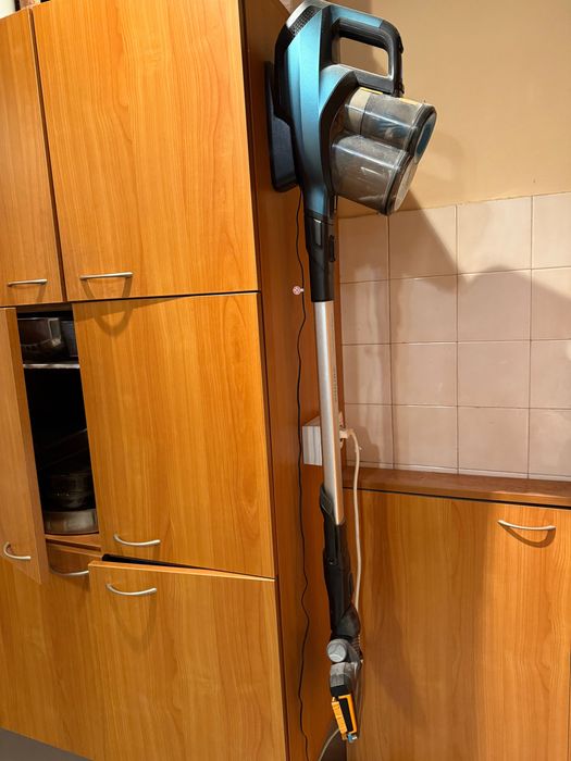 Безкабелна прахосмукачка Philips SpeedPro Aqua 3in1 FC6729/01 - 100 лв