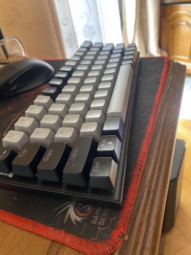 Tastatura gaming white shark