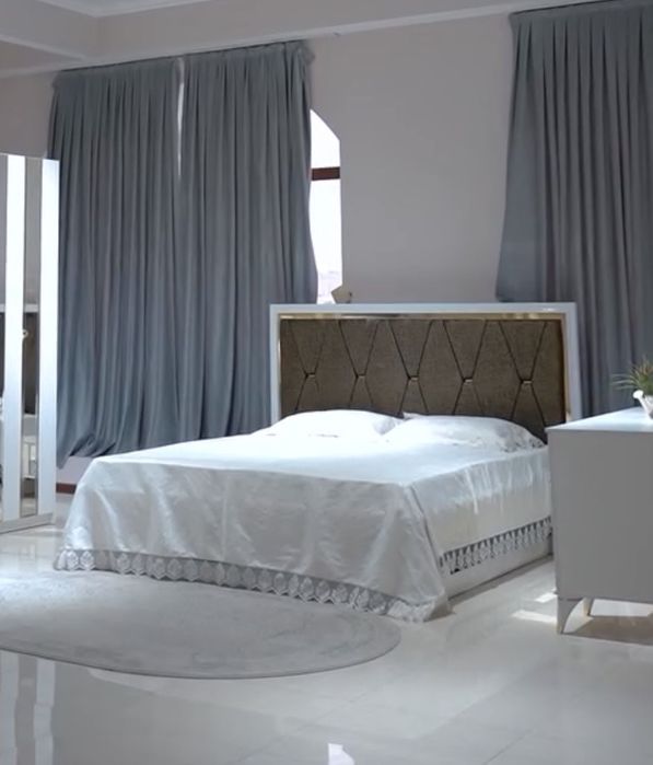 Двухспальный кровать двуспальная,180х200