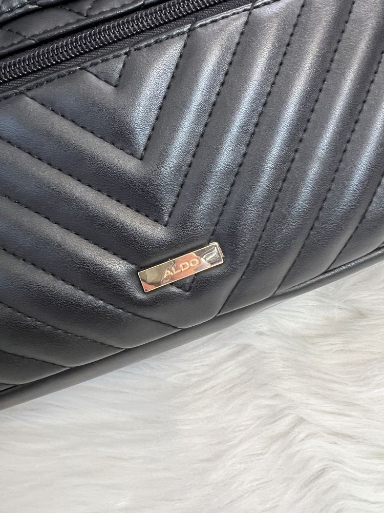 Кожена чанта aldo