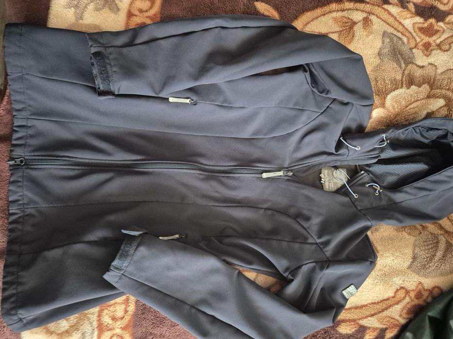 Дамско яке ,размер M