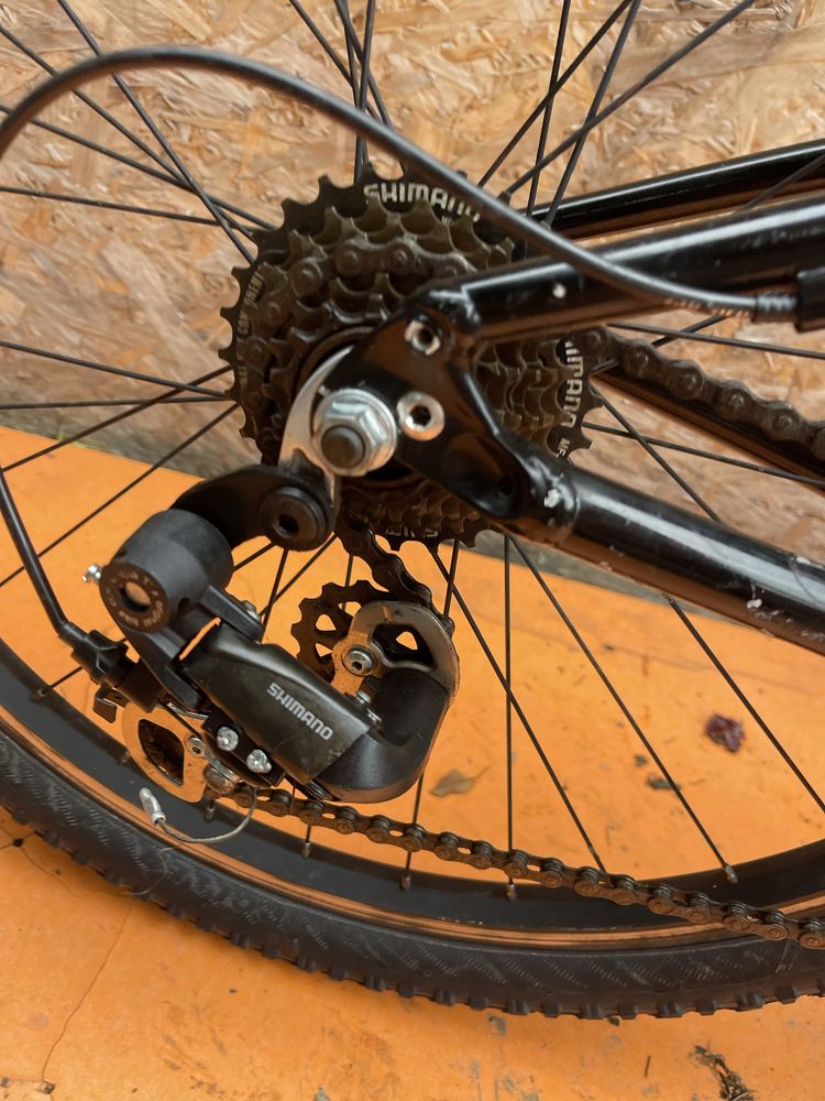 Bicicleta specialized hotrock cadru aluminiu roti 24”