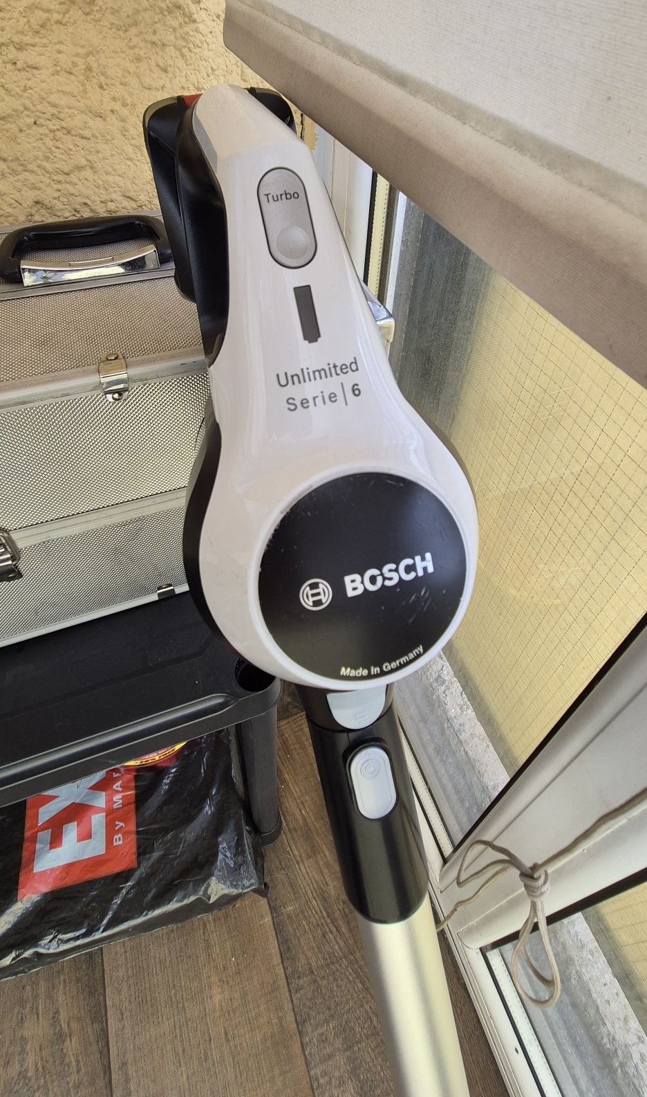 Прахосмукачка Bosch Unlimited 6