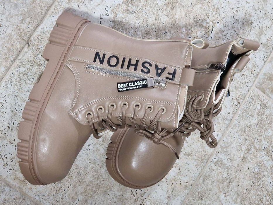 Ghete pentru fetițe