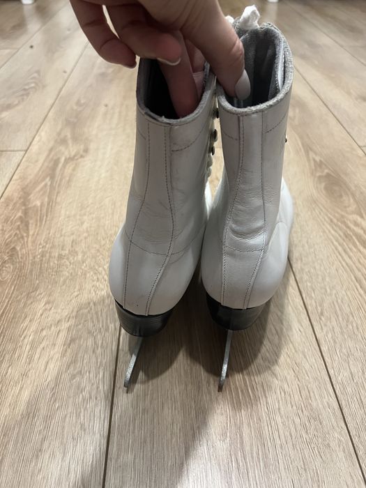 Patine Lico mărimea 37