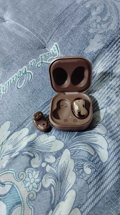Samsung Galaxy Buds Live Original Version