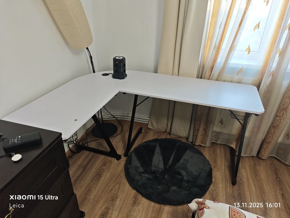 Birou gaming colțar