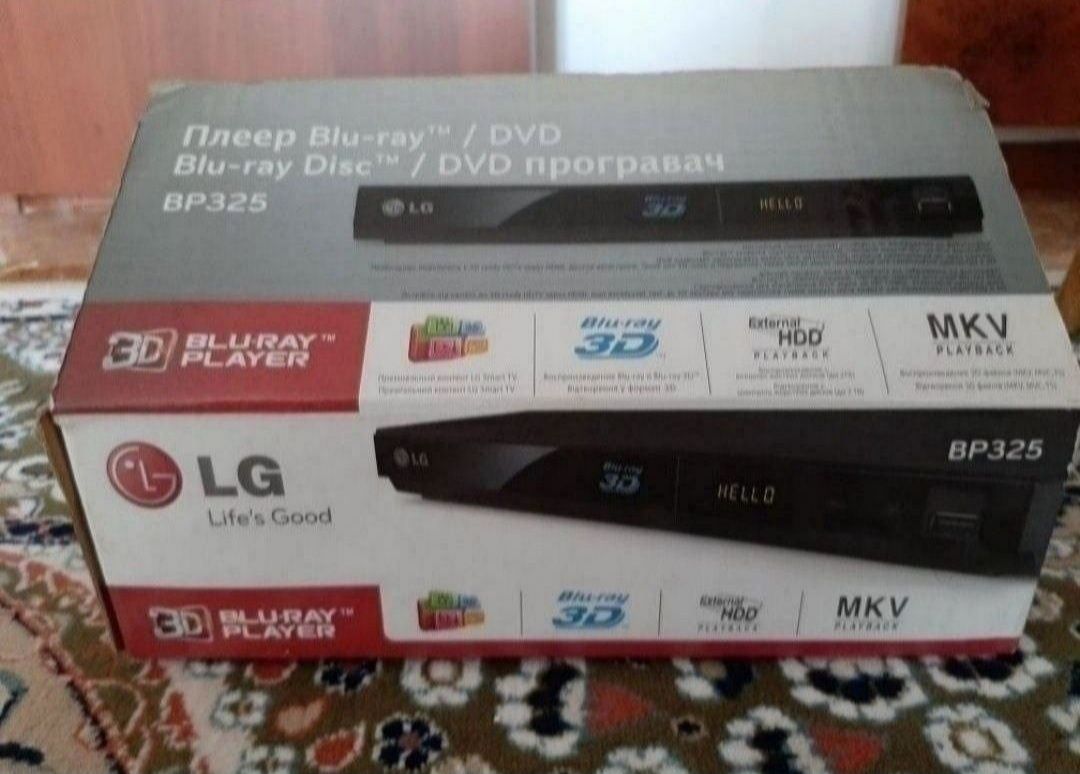 Продается 3D Blu-Ray Player и Cinema 3D очки