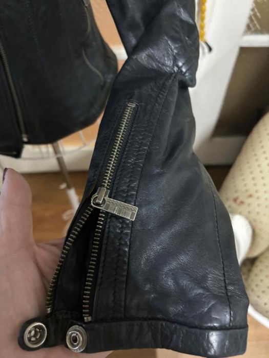 Дамско кожено яке