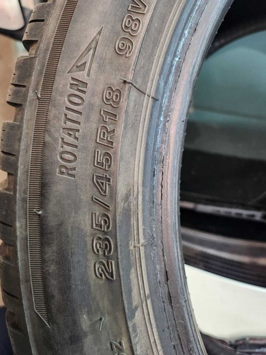 Зимни гуми BRIDGESTONE Blizzak LM-005 235/45 R18 98V на един сезон