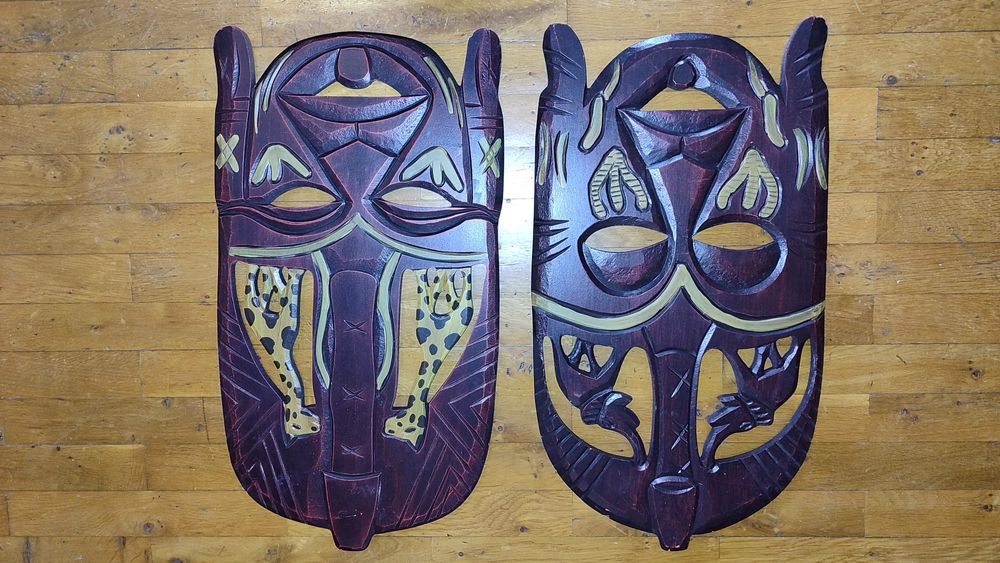 Mască lemn mahon 54/30 cm