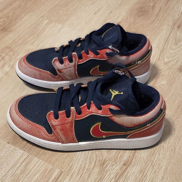 Pantofi copii Air Jordan 1 low, unisex, marime 35, stare bună