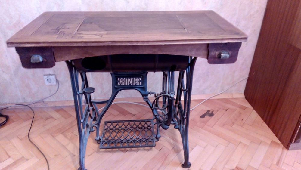 Автентична шевна машина Gritzner