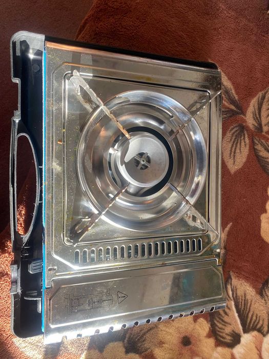 Aragaz de camping portabil - Cartus cu gaz butan