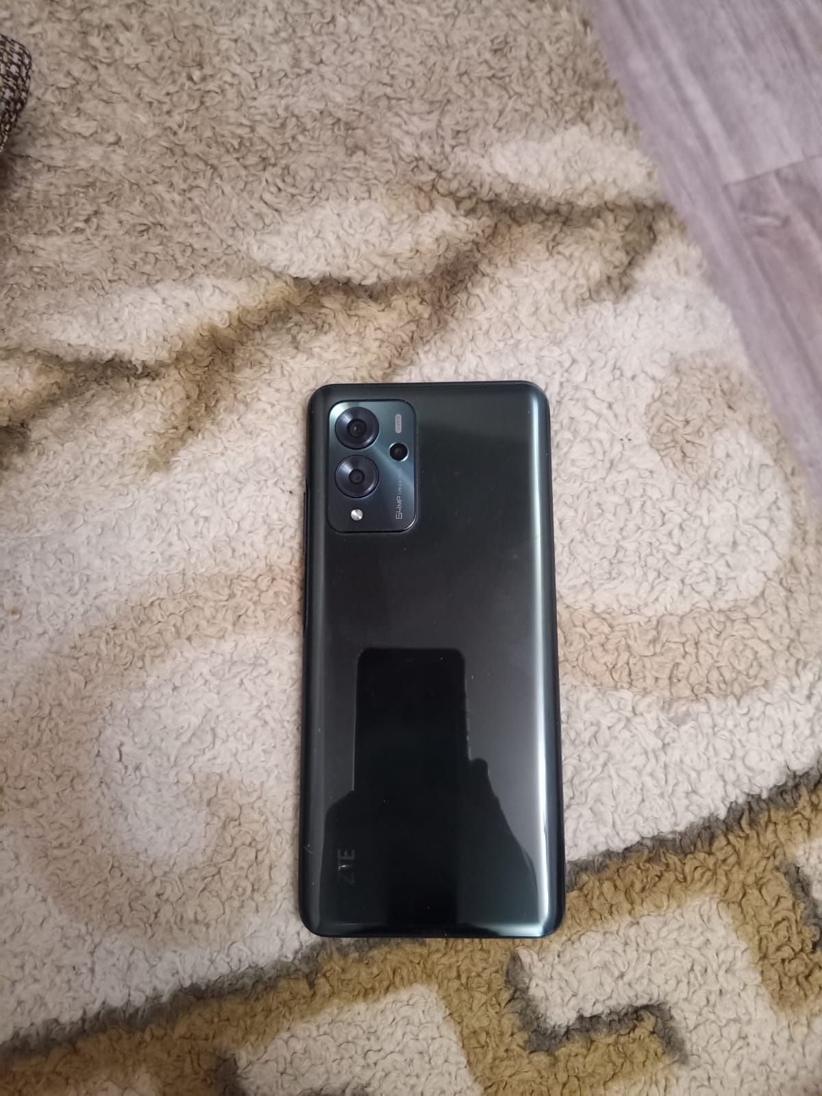 ZTE blade V40 pro