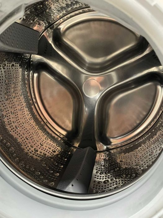 Пералня Bosch Serie 6 WUQ28430 A+++ 6 месеца пълна гаранция