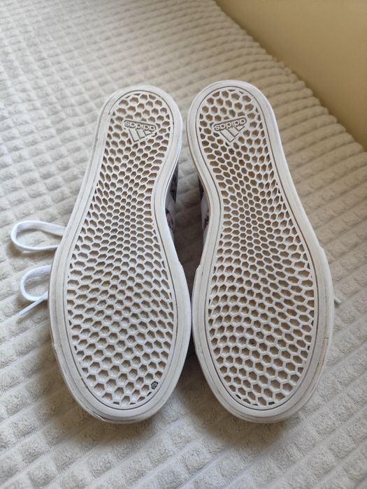 Дамски обувки Adidas Bravada номер 36