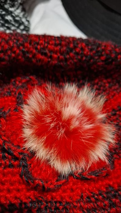 Palarie cu accesoriu