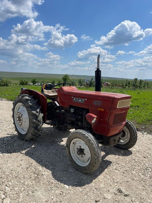 Vând tractor Fiat