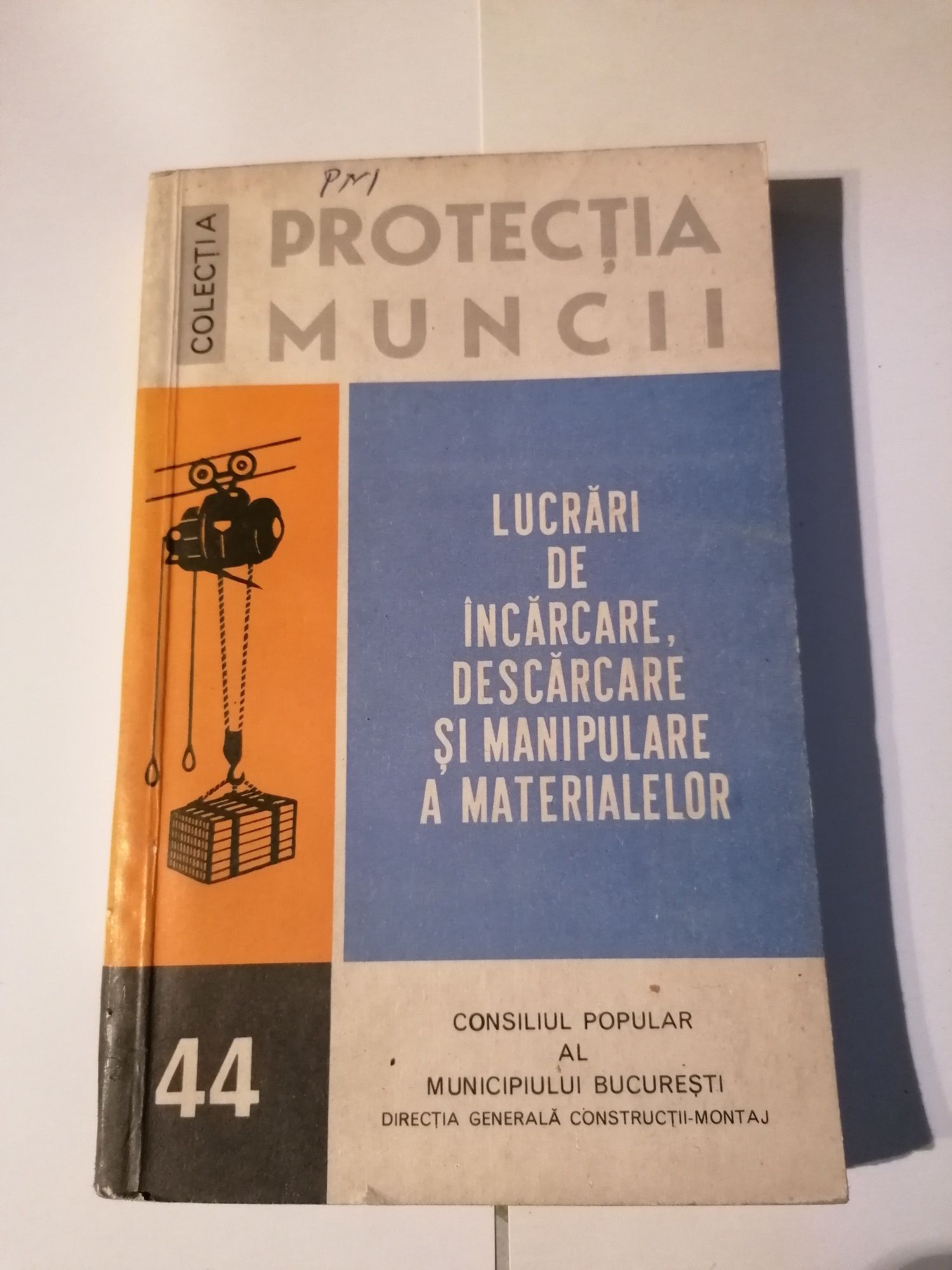 Lucrări de încărcare, descărcare și manipulare a materialelor