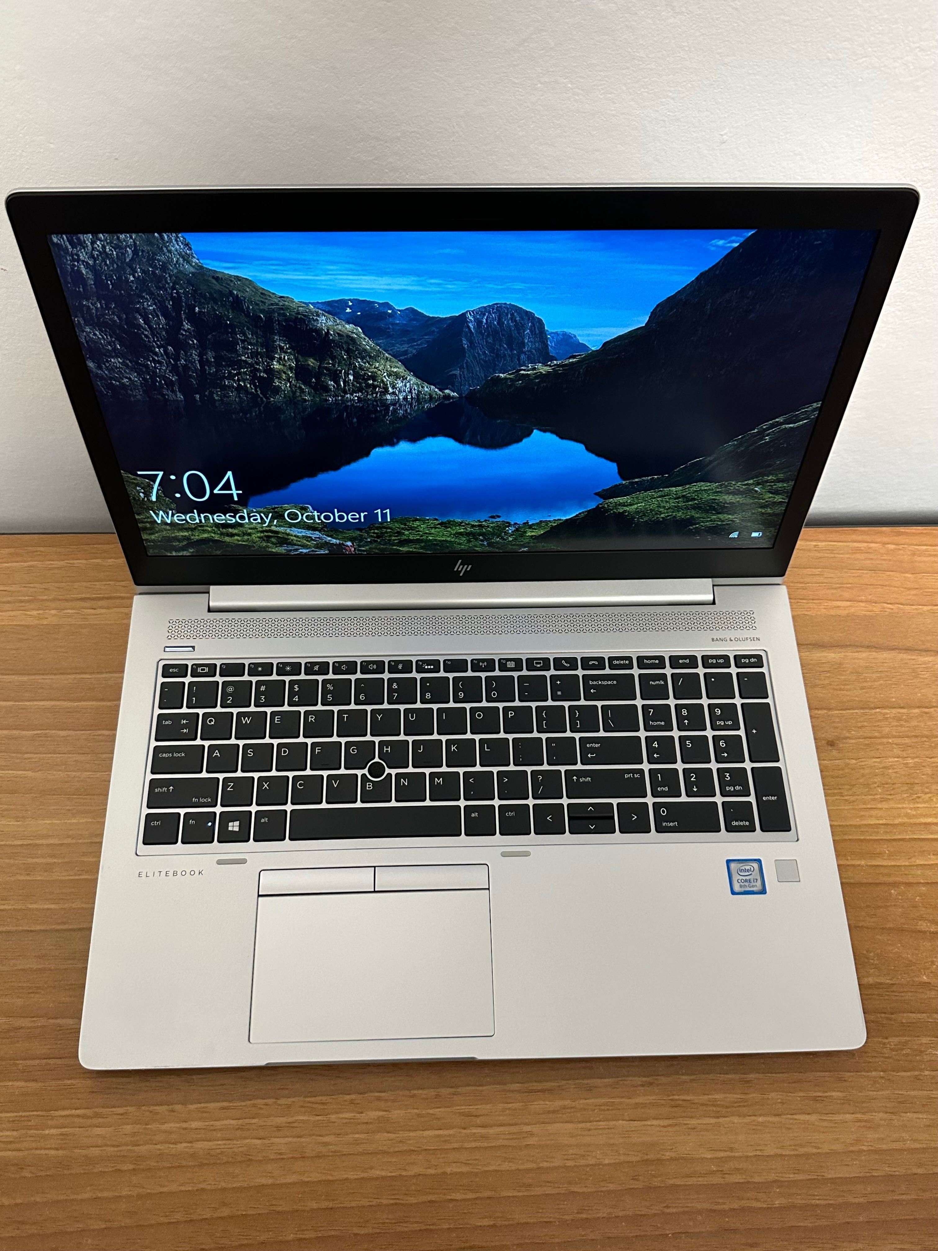 Hp elitebook 850 G5 incomplet sau piese carcasa cablu baterie