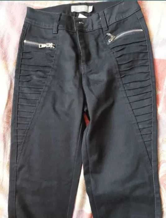 Blugi G&B cu model marimea 34